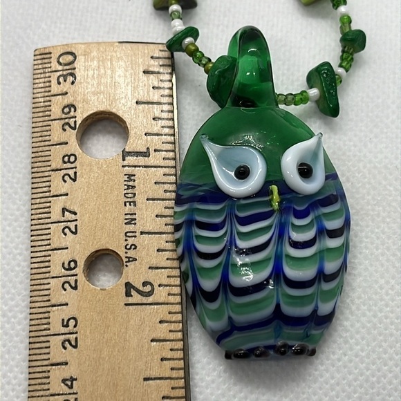 Glass Owl Necklace and Matching Earrings Green Blue and White - Picture 6 of 9